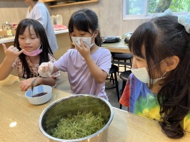 113.06.06一忠食農課-涼拌珊瑚菜:IMG_9724