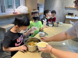 113.06.06一忠食農課-涼拌珊瑚菜:IMG_9745