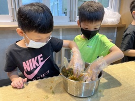 113.06.06一忠食農課-涼拌珊瑚菜:IMG_9755