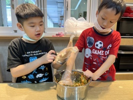 113.06.06一忠食農課-涼拌珊瑚菜:IMG_9756