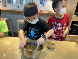 113.06.06一忠食農課-涼拌珊瑚菜:IMG_9763
