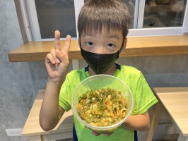 113.06.06一忠食農課-涼拌珊瑚菜:IMG_9773