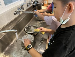 113.06.06一忠食農課-涼拌珊瑚菜:IMG_9787