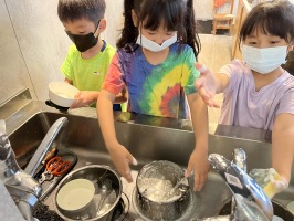 113.06.06一忠食農課-涼拌珊瑚菜:IMG_9792