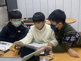 114.02.19四忠資訊課-Xmind練習:IMG_5310