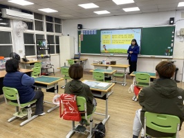 114.02.21_113學年度第二學期親師座談會:IMG_5397