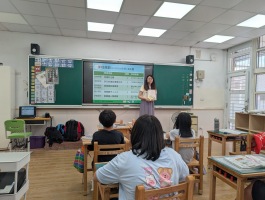 114.05.22四忠閱讀課1_super3探究:PXL_20250522_052252678