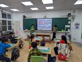 114.04.28故事小志工_神豬村選村長
